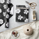 Recherche de pétales papier cadeau Flore