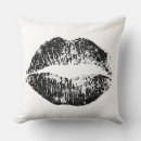 Suche nach lippen kissen Kuss