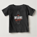 Recherche de surf bébé tshirts Planche de surf