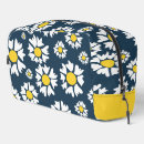 Recherche de fleurs blanches cosmétiques pochettes White