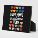 Recherche de lesbienne plaques Arc en ciel