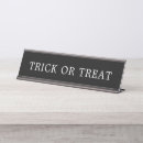 Recherche de halloween porte noms Noir et blanc