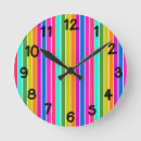 Recherche de rayures violettes horloges Vert