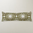 Recherche de méandre coussins Monogramme