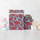 Recherche de proposition papier cadeau Embrasser