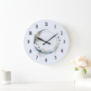 Recherche de fleur blanche horloges Bleu