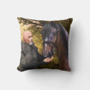 Suche nach rüstung kissen Pferd