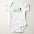 Recherche de folklore bébé vêtements Vacances