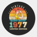 Recherche de chemise femme autocollants Pour elle