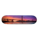 Recherche de san skateboards Image de couleur