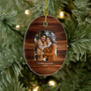 Suche nach holz ornamente Foto