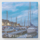 Recherche de scène de nuit Port