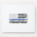 Recherche de drapeaux américains tapis souris Policier