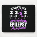Suche nach bewusstsein mousepads Kriegerin