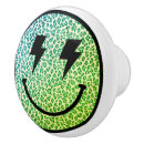 Recherche de heureux boutons et poignées de porte Vert