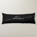 Suche nach schwanz kissen Monogramm