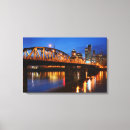 Recherche de toile de pont Image de couleur