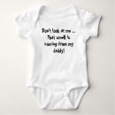 Suche nach stinkend Baby