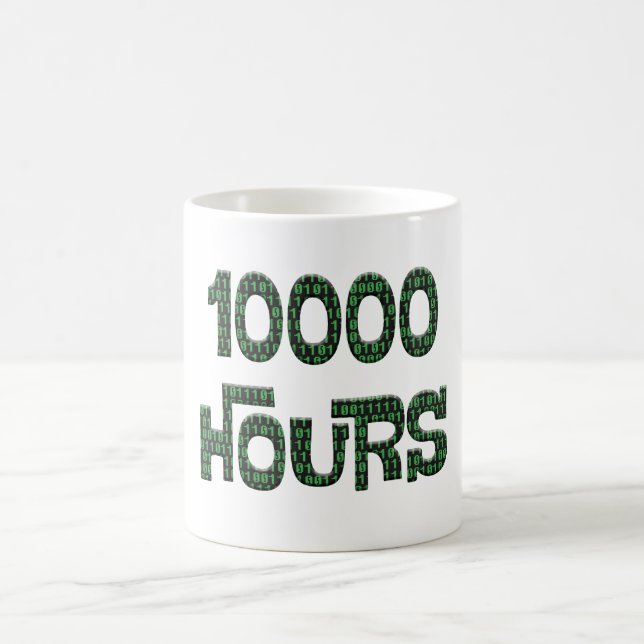 10000 Stunden mit einer Überlagerung von Computer- Kaffeetasse (Mittel)