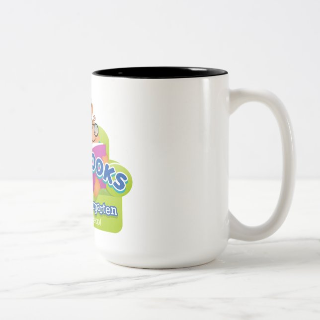 1000 livres avant tasse de jardin d'enfants (Droit)