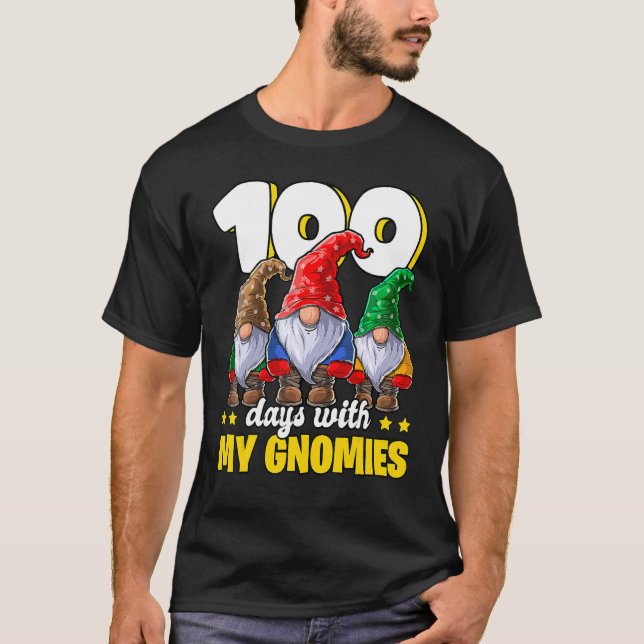 100 Days With My Gnomies Happy 100th Day Of School T-Shirt (Vorderseite)