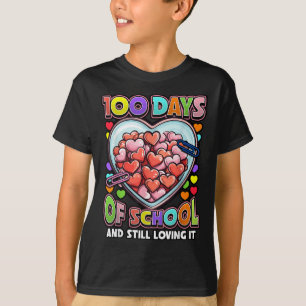 100. Schultag und noch immer lieben es 100 Tage T-Shirt