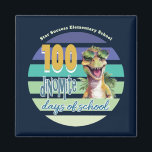 100 Tage der Schule Dinosaurier Mit Monogramm Magnet<br><div class="desc">Einzigartiges Design zum Feiern von 100 Schultagen. Dinosaurier Thema mit "Dinoomit" Design. Moderner typografischer Stil mit Vintagem Sonnenuntergang. Übergabe an Mitarbeiter,  Lehrer,  Elterngemeinschaften und Studenten. Mit Monogramm mit Schulname,  Lehrername oder persönlichem Namen.</div>