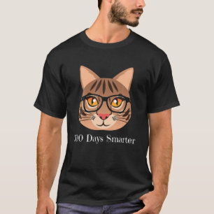 100 Tage klüger, mit Brillen grafisch gestalten T-Shirt
