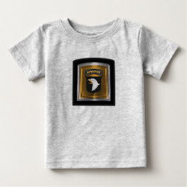 101. Im Flugzeug Abteilung "Screaming Eagles" Baby T-shirt