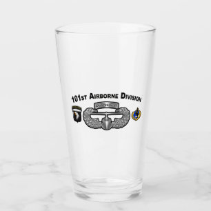 101. Im Flugzeug Division Air Assault Design Glas