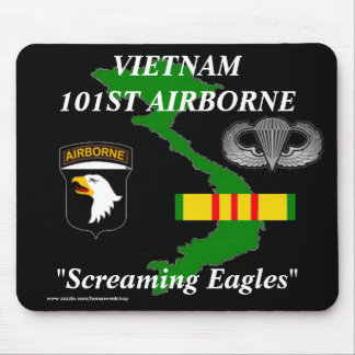 101. Im Flugzeug Vietnam Mousepad 2/b