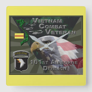 101. Luftlandedivision Vietnam Kampf Veteran Quadratische Wanduhr