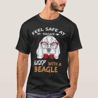 118 fühlen sich bei Nachtruhe mit Beagle sicher T-Shirt