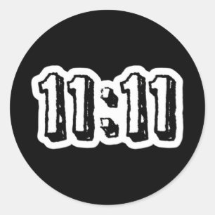 11:11 Uhr Runder Aufkleber