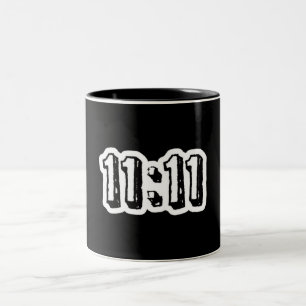 11:11 Uhr Zweifarbige Tasse