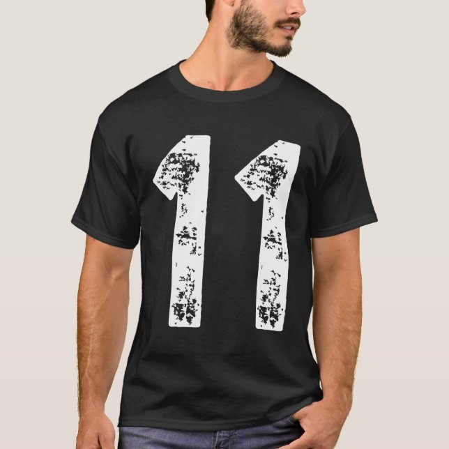 11 glückliche B-Day Py gestört T-Shirt (Vorderseite)