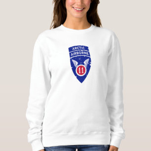 11. Im Flugzeug Abteilung "Arktische Engel" erschü Sweatshirt