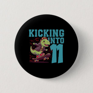 11-jähriger Skater Skateboard fahrender T-Rex Dino Button