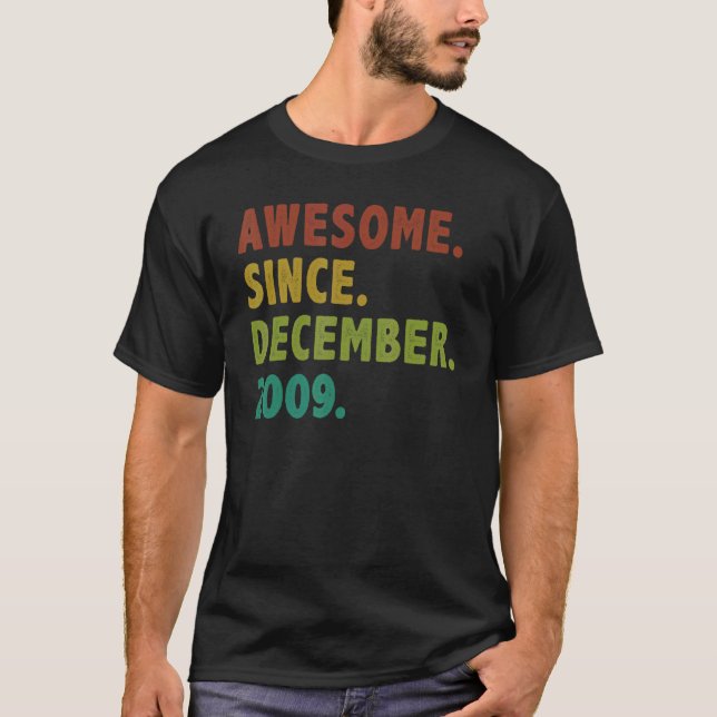 13 Jahre Phantastisch seit Dezember 2009 13. Gebur T-Shirt (Vorderseite)