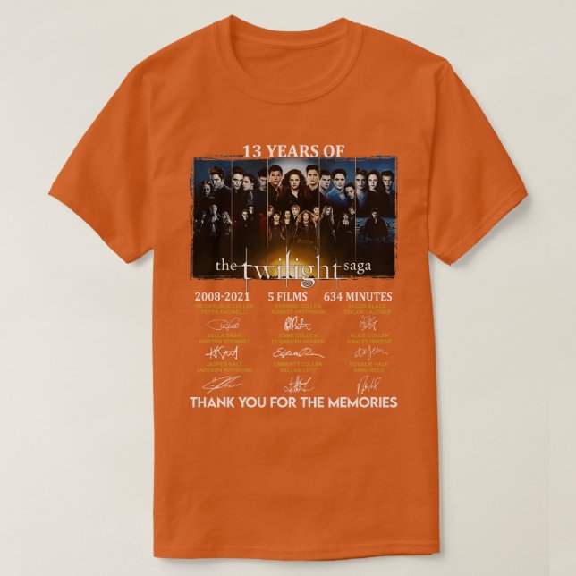 13 Jahre Signatur von Saga 1 T-Shirt (Design vorne)