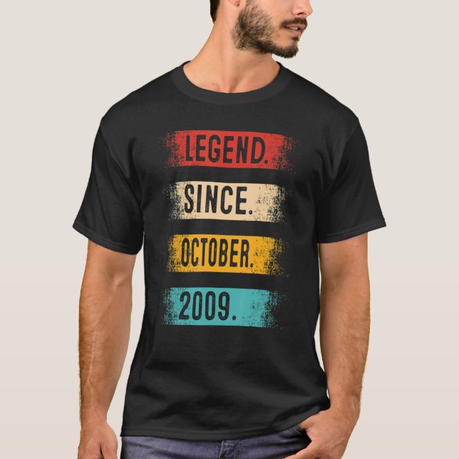 13th Birthday Legend Since October 2009 13 Years T-Shirt (Vorderseite)