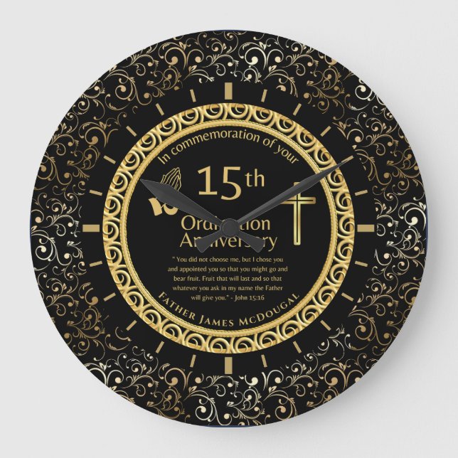 15. Ordination Jubiläum Priest PERSONALISIERT Große Wanduhr (Vorderseite)