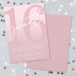 16 . Geburtstag Blush Pink 16. Geburtstag Einladung<br><div class="desc">16 . Geburtstag Geburtstagsparty Einladung. Feiern Sie mit diesem schicken und modernen Design 16 Jahre im Stil. Der Hintergrund ist mit einem sanften hellen Rosa versehen, das in einen rosa Farbverlauf mit blinddem Rosa verblasst, um einen traumhaften Effekt zu erzielen. Eine große violette Rosa "16" nimmt die Bühne in der...</div>