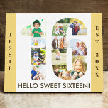 16. Geburtstagskollage Nummer 16 Neutral Leinwanddruck<br><div class="desc">Erstellen Sie Ihr eigenes einzigartiges 16. Geburtstagsgeschenk. Diese smarte Leinwand ist eine großartige Möglichkeit, Ihre Foto-Collage anzuzeigen. Die Vorlage ist für Sie bereit, um Ihre Lieblings-Fotos, die automatisch in der Form der Zahl 16 angezeigt werden, hinzuzufügen. Sie können auch Ihren Namen und Ihr Geburtsjahr (oder Nachname) zu den Grenzen hinzufügen....</div>