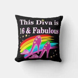 16. PINK SHOE QUEEN KISSEN