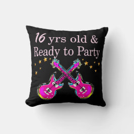 16. ROCK STAR KISSEN