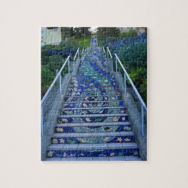 16e Avenue Marches Carrelées #5 Puzzle (Vertical)