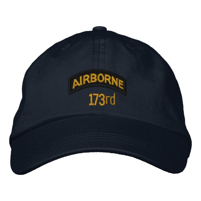 173. Im Flugzeug Bestickte Baseballkappe (Vorderseite)