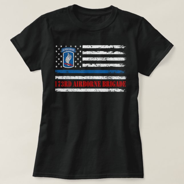 173. Im Flugzeug Brigade American Flag Shirt Veter (Design vorne)