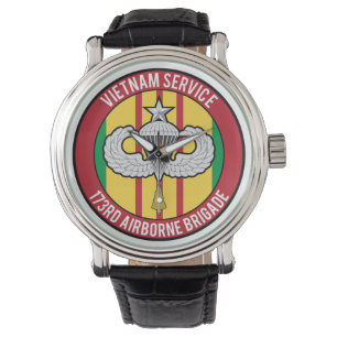 173. im Flugzeug Senior Vietnams Armbanduhr